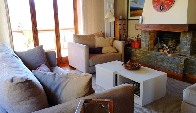 Duplex 3 rooms Pool, Fireplace, Views, Dryer & Wi-Fi