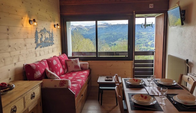 Duplex 4/6 Pers Dans une Ambiance Chaleureuse Avec vue Imprenable sur le Sancy