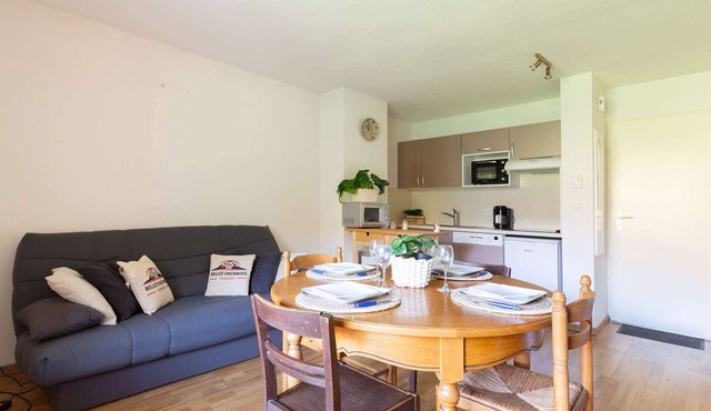 Duplex 6 pers with balcony and parking in Bourisp in Bourisp