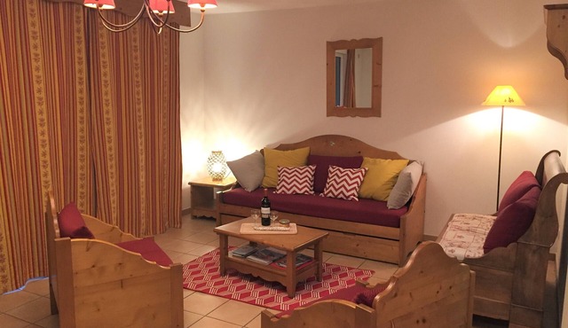 Duplex apartment 6 people - Saint Lary -Interior swimming pool