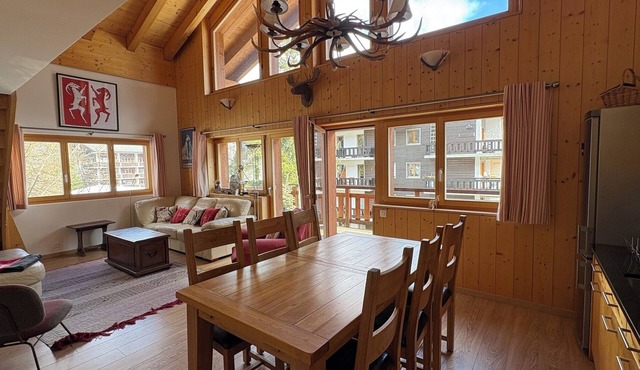 Duplex apartment for 8 people at the foot of the slopes/Floor 1: Bedroom with 2 bunk beds - C