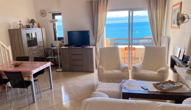 Duplex apartment in shared pool, individual garage Amazing views