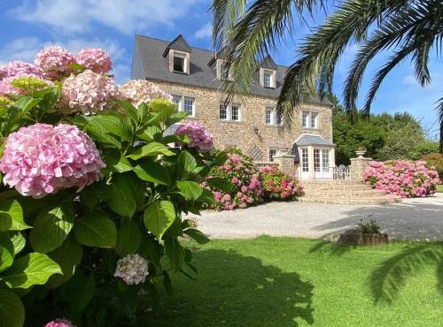 Duplex Bellevue, vue mer, à 50m de la plage!