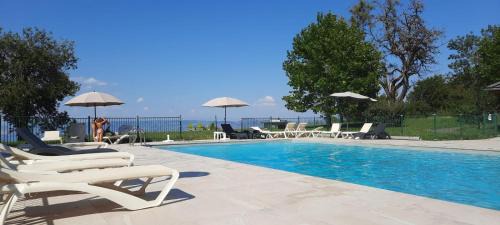 Duplex-Chalet entre Lac et Montagne avec Balcon