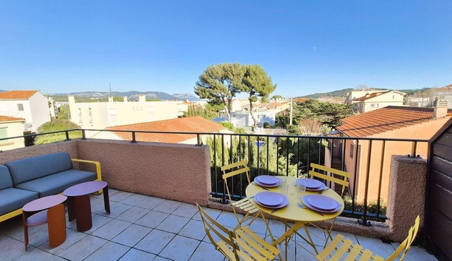 Duplex Contemporain, Climatisation à Deux pas de la mer