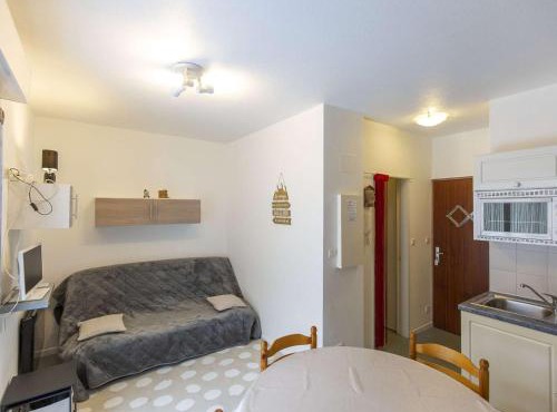 "Duplex cosy avec terrasse exposée sud, centre Cauterets, proche télécabine" - FR-1-401-205