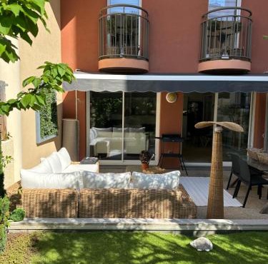 duplex design, calme, au vallon des auffes, bord de mer