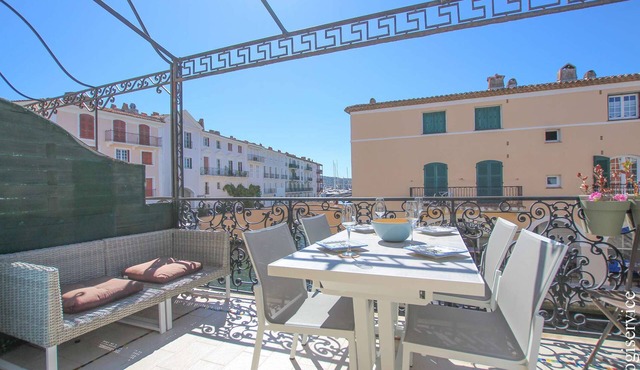 Duplex flat 4/6 persons Port Grimaud