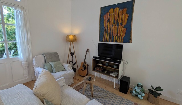 Duplex for 4 with garden 2 minutes from Bidassoa, near Hendaye station.