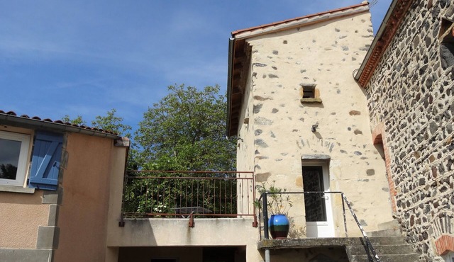 Duplex in a quiet area