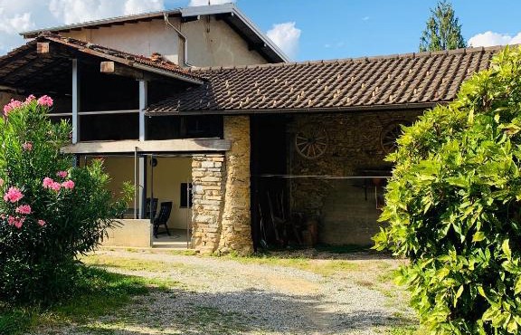 Duplex in casa rurale con cortile privato