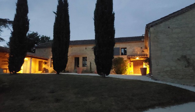 Duplex studio "La Volière" 10 minutes from Lectoure, Fleurance and Condom