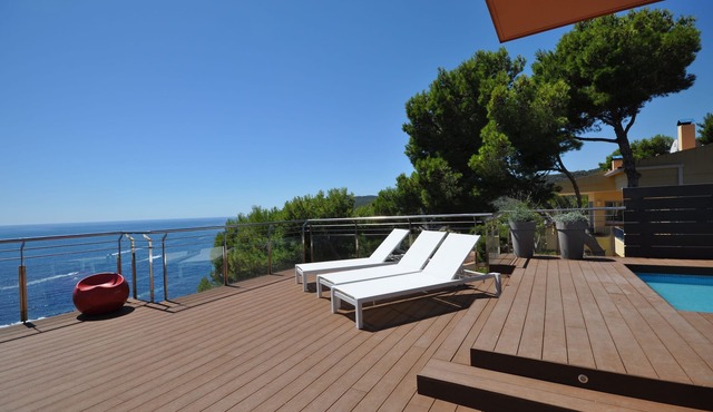 DUPLEX SUR MER WITH POOL/PENTHOUSE ON THE SEA WITH SWIMMING POOL - WIFI