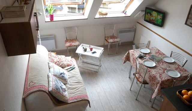 Duplex T3 à Luchon - 6 pers, télécabine, parking, wifi - FR-1-313-164