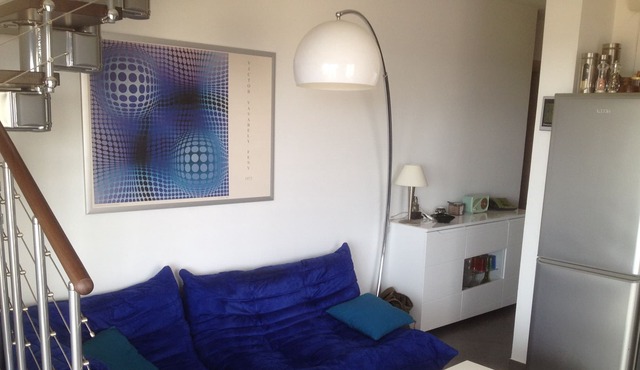 Duplex - Terrace 16m2 - 2 double bedrooms, sea 1.5 km, near the mountains.