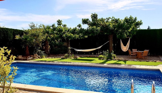 DUPLICATECalm Oasis Villa, pool, bbq, 30 km from Barcelona