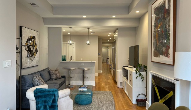 Dupont 5-Star, Walk Score 94, Metro, 2BR