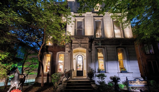 DuPont Mansion Bed & Breakfast