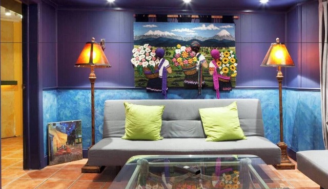 DuPont - Scandinavian Café & Garden Apartment