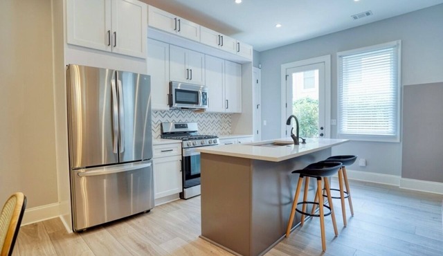Durant Place by BCA Furnished Apartments