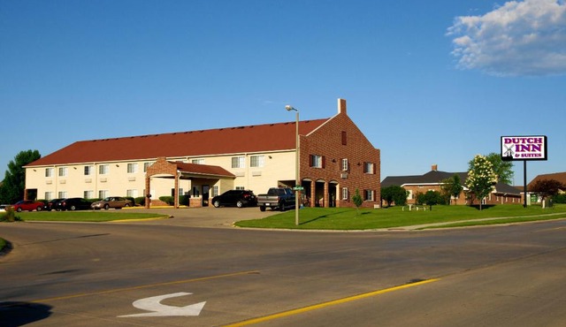 DUTCH INN AND SUITES