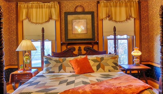 Dutch Royal Orange Suite at Pella Mansion