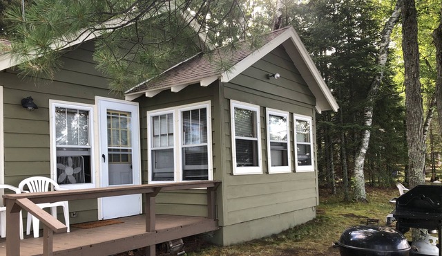 Dutch’s Little Acre Three Season Cottage Rental