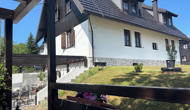 Dvosobni suite u potkrovlju - Room 6 - Plitvice Falls Cottage