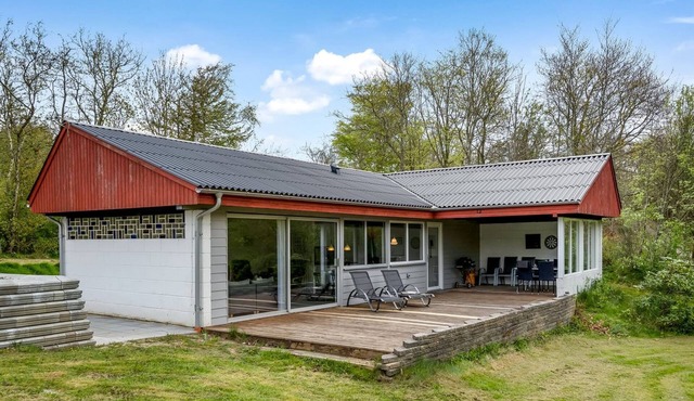 "Dwerg" - 300m to the fjord by Interhome