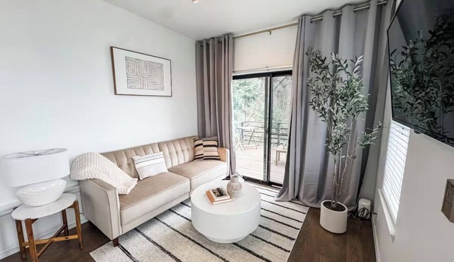 Dyane's Treehouse C2