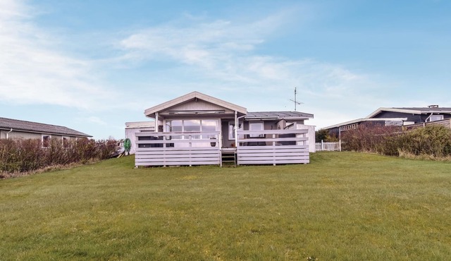 Dyreborg is an idyllic area in the south of Funen. From here it is not far to Faaborg and to Bøjden,