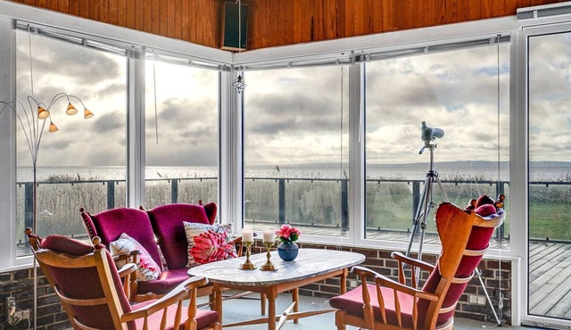 "Dzavid" - 10m from the sea by Interhome