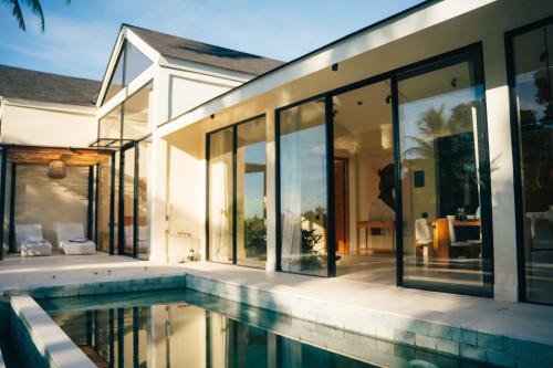 Dzen Green 1 - 2BR Rice Field View Villa in Ubud