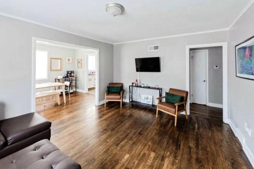 E, Memphis Home 5 min from I240W