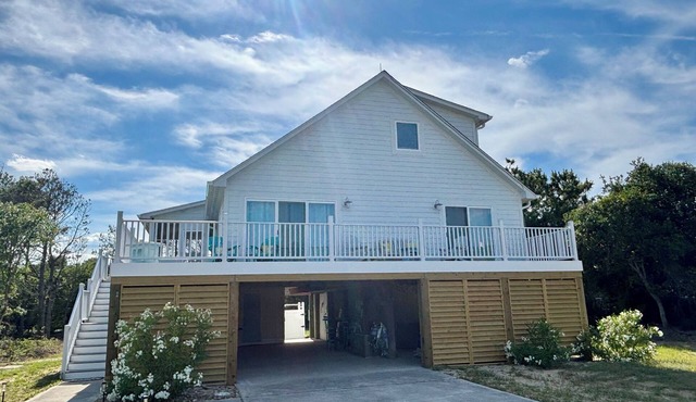 E-SEA-LIVIN' Oceanside Coastal Cottage in Corolla, 4 min walk to the beach!