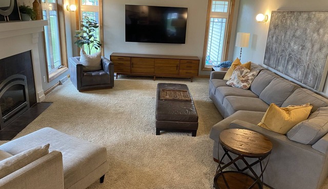 EAA rental close to Oshkosh.