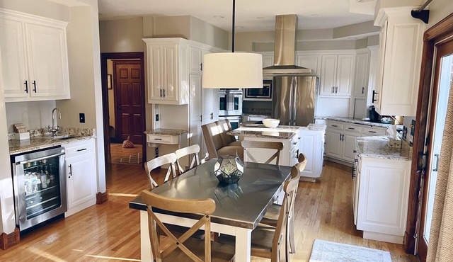 EAA Rental! Colonial Channel Home