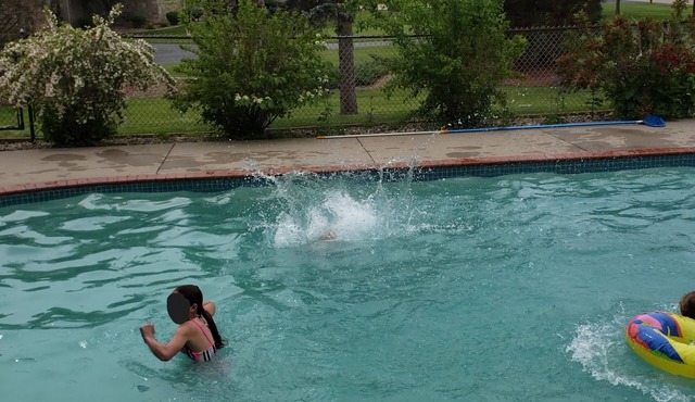 EAA Spacious home w/Pool /Sleeps 10