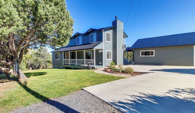Eagar Vacation Rental Home w/Spacious Deck!