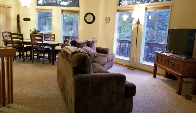 Eagle Cliff Cottage Sleeps 6 (20-NCD0244)