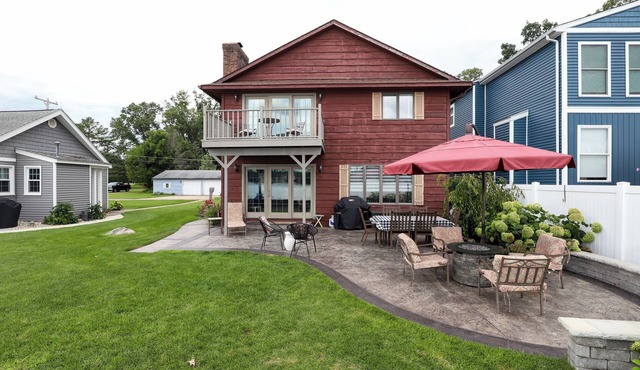 Eagle Lake Kalamazoo, Mattawan - Lake Livin'