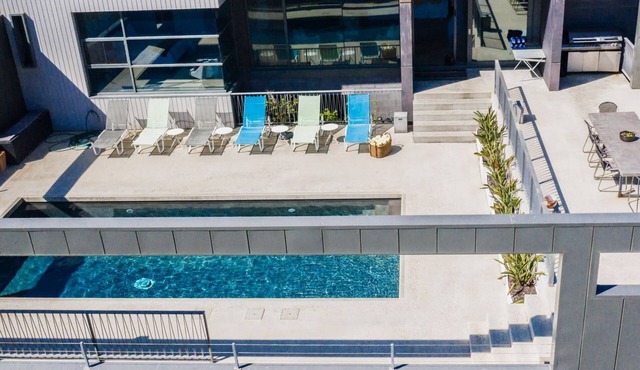 EAGLE POINT - The Best Aireys Inlet Has To Offer