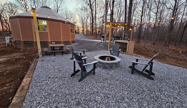 Eagle Retreat | Romantic Forest Yurt