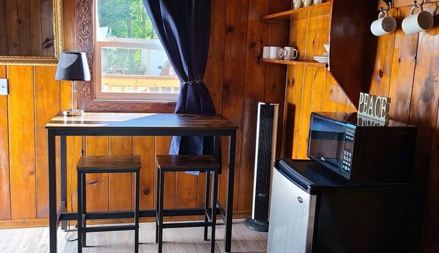 Eagle Rock Resort - #4 - 2 Single Beds