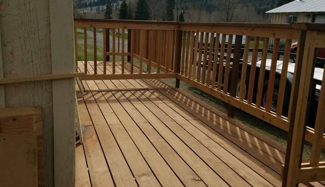 Eagle Rock Resort - Cabins #2 or 3 - Two Bunk Beds