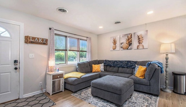 Eagle`s Beach Nest: Pet-Friendly*Fenced*Walk2Beach