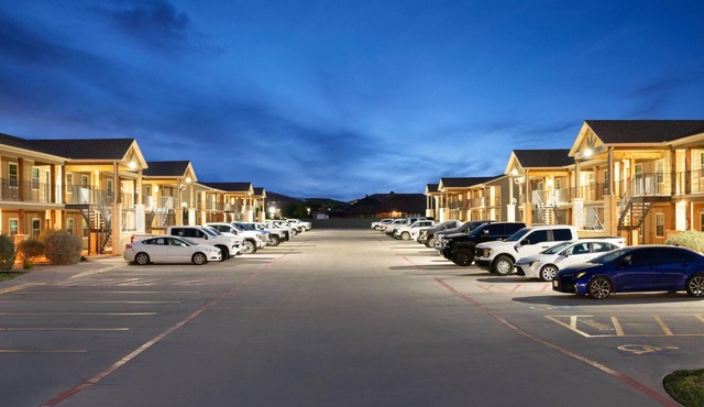 Eagle's Den Suites Andrews a Travelodge by Wyndham