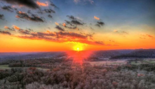 Eagle Valley Vista spacious, pet-friendly, close to parks, dark sky viewing