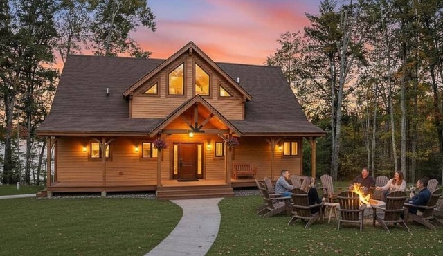 Eagles Bluff - 3 Br Lakefront Cabin on 20 acres