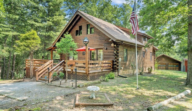 Eagles Rest~ Grand, Luxurious & Peaceful— Near Hiking Trails & Virginia Tech!